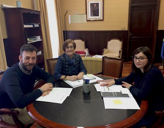 reunion_concello_tui_uned