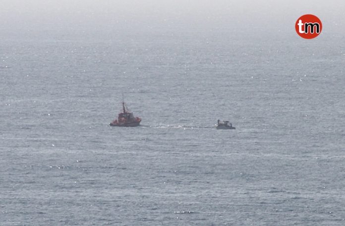 embarcacion_deriva_oia Salvamento Marítimo remolca a Baiona una embarcación que quedó ala deriva frente a la costa de Oia