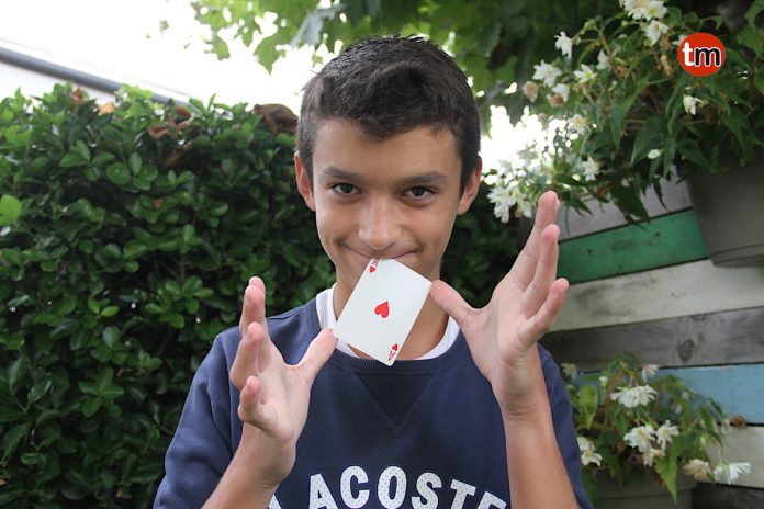 Luca, el niño mago de A Ramallosa