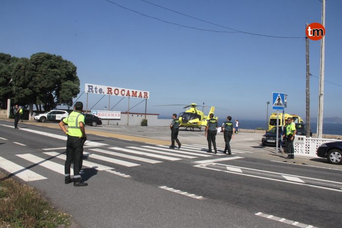 Herido un vecino de Baredo al cortarse en una pierna con una motosierra