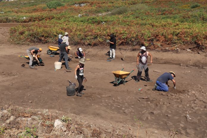 Las excavaciones arqueológicas en Camposancos descubren nuevas salinas aún sin catalogar