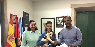 Baiona apoya a Bai.Senpulgas