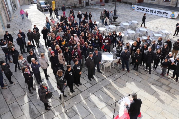 aguarda_ennegro18 A Guarda conmemorou o Día Internacional contra a Violencia de Xénero