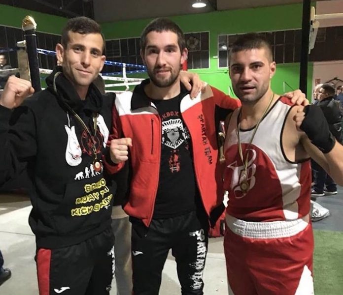 campeones_gallegos_boxeo_spartan_team Dos campeonatos gallegos de boxeo para el Spartan Team de Tomiño