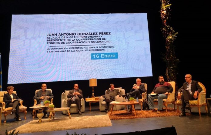 juansoria El alcalde de Nigrán, Juan González, participa en Soria en el encuentro internacional 'Think Europe'