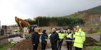 Se inician las obras de ejecución de una senda que unirá el Concello con la escuela infantil de Oia