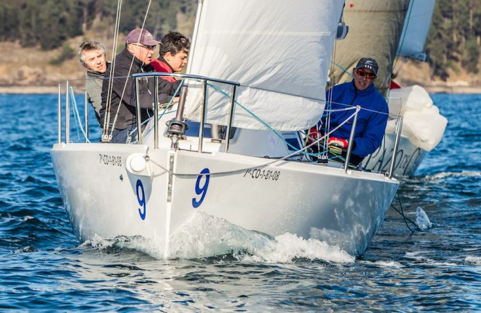 El Cansino, primer líder de la Liga de Invierno J80