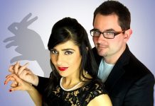 Llega a Tui el espectáculo “Historias fabulosas con maxia” Ian Hamilton y Elisa Alfaya