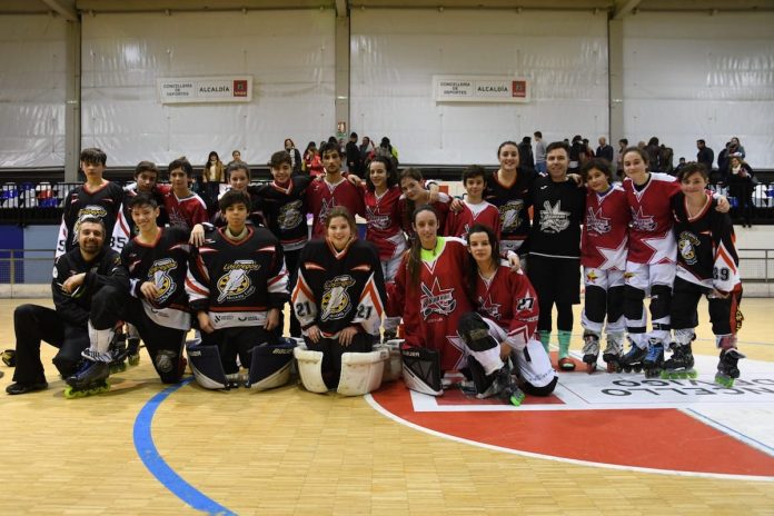 equipos infantís de Lóstregos e A Guarda Hockey Liña