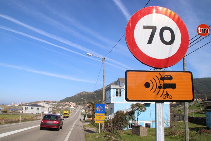 El radar fijo de Mougás estará operativo en los próximos días