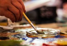 Taller gratuito de dibujo para mayores en Nigrán