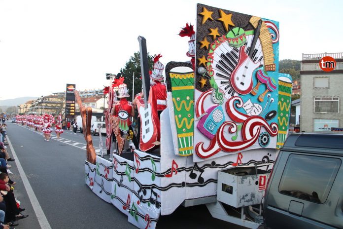 desfile_carnaval_baiona19