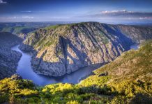 Nigrán abre la inscripción para una ruta de senderismo por la Ribeira Sacra