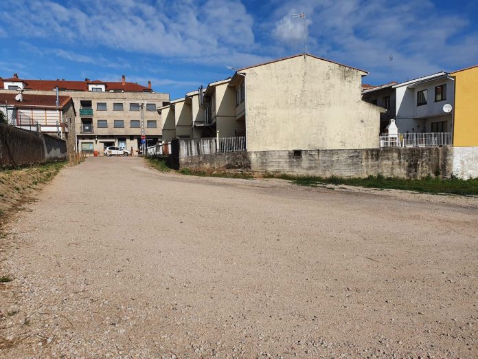 aparcamiento_calvario_rosal