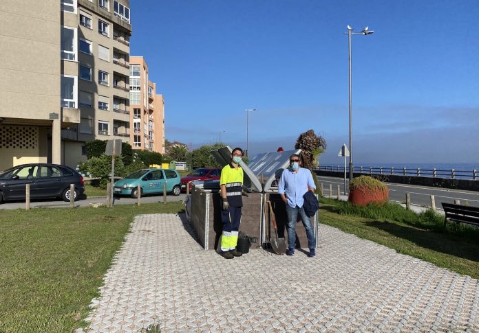 coposteiro_comunitario_galina_azul_baiona