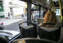 Colectivos del Val Miñor convocan una asamblea informativa sobre el transporte público y escolar