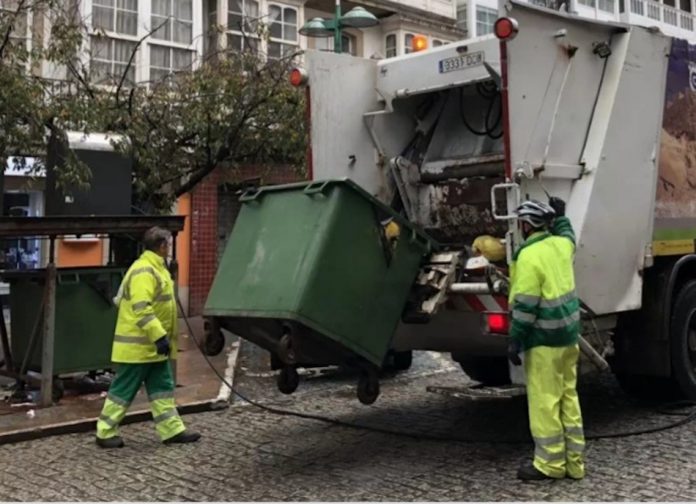 OPERARIOS TRABAJANDO