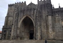 Tui se suma a la Hora del Planeta apagando la iluminación de la Catedral