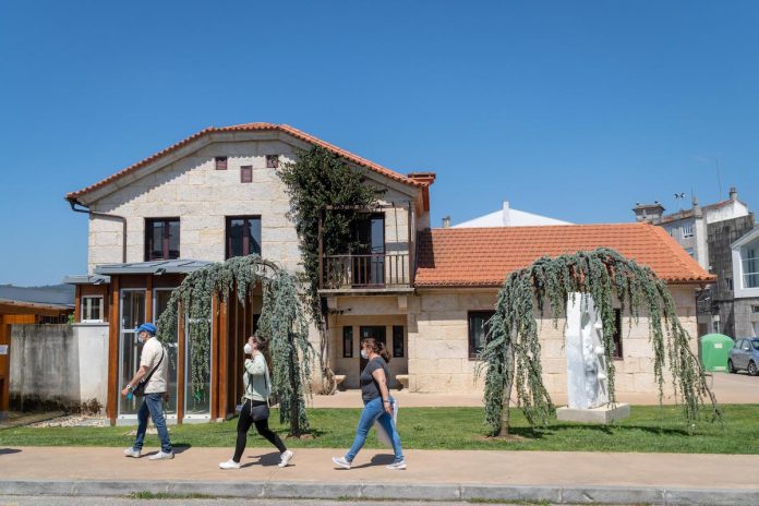 fachada escola infantil de Goián