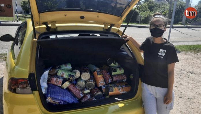 alimentos_donacion_joven_tomino_aguarda_cumple_aloia