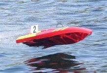 Una veintena de pilotos participan en el Campeonato de España de Radiocontrol Térmico en Tui