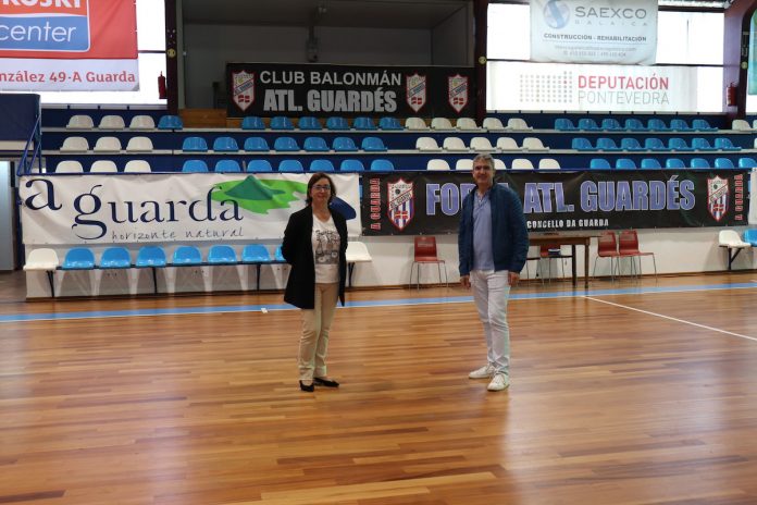 Guarda_renova_parque_Sangriña