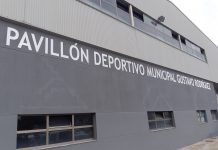 El Pabellón Deportivo Municipal Nuevo de Tui pasa a denominarse Gustavo Rodríguez