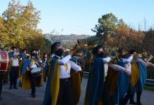 Las rondallas de Parada y del C.C. A Merced de Chaín actúan en Vilas