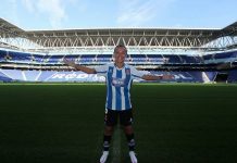 A Guarda felicita a Anair Lomba por su trayectoria deportiva