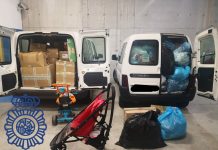 La Policía Nacional de Vigo participa en la recogida de alimentos, ropa y juguetes para la Asociación San Vicente de Paul