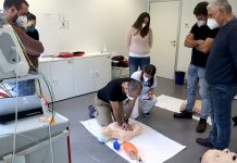 El Álvaro Cunqueiro enseña a la Guardia Civil a “Salvar Vidas “
