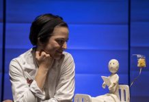 Tomiño conmemora el Día Internacional del Cáncer Infantil con la obra “Ás para Álex” de Baobab Teatro
