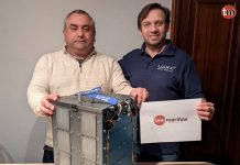 Telemariñas y las manos de 45 niños del Val Miñor viajan al espacio con Uarx Space de Nigrán