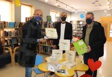 Los bebés de O Porriño nacen con un carné de la biblioteca bajo el brazo