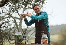 Una ginebra ecológica gallega hecha con hojas de limoneros de Tomiño