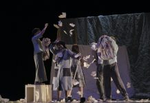 Sarabela Teatro representa en Tui “A lingua das bolboretas”