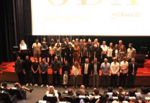 Los premiados del Gran de Area de Oia, O Rosal, Tui, Gondomar, Baiona y Nigrán reciben su diploma