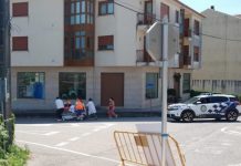 Concentración contra “el desmantelamiento de la atención primaria” en O Rosal