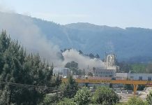 Arde un silo en una nave destinada al tratamiento de la madera en O Porriño