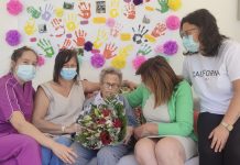 La tomiñesa Evangelina Vila “Leo”, recibe sus 103 años rodeada del cariño de su familia