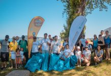 Cerca de 35 voluntarios recogen más de 100 kilos de basura en Praia América