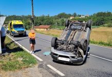Trasladado a Povisa un vecino de Baiona tras una salida de vía con vuelco en Belesar