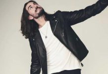 El cantautor ferrolano Andrés Suárez ofrece un concierto gratuito en Baiona