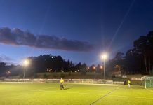 El campo de fútbol de Vilariño cuenta con nuevas luminarias de tecnología led