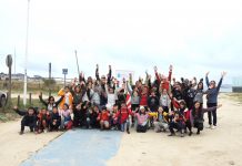 Retiran más de 40 kilos de basura marina en la Praia Ladeira de Baiona