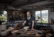 El tomiñés Aitor Martínez, Premio Nacional de Artesanía 2025