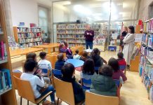 Las visitas escolares centran la celebración del Día de la Biblioteca en Tui