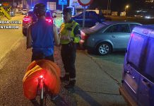 Interceptan a un ciclista circulando por la A-55 y en horario nocturno