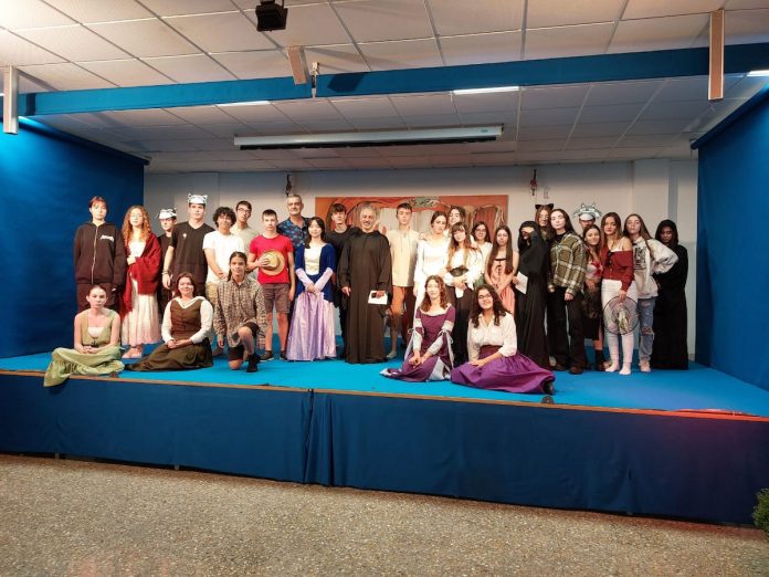 Alumnos do Cova Terreña crearon un “Libro de Medo” para que o gocen os maiores de Baiona