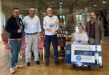 Bodegas La Val entrega la recaudación íntegra de la venta de su “La Val Solidario 2021” a Discamino